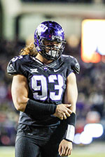 TCU Horned Frogs defensive end Mike Tuaua (93) during the game between the TCU Horned Frogs and the Kansas State Wildcats at Amon G. Carter Stadium in Fort Worth, Texas. TCU beats Kansas State 41-20. (Icon Sportswire via AP Images)