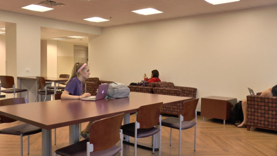 Students study in the newly added Winton Scott study lounge. The renovation occurred over the summer and was paired with technology upgrades for Winton Scott classrooms.