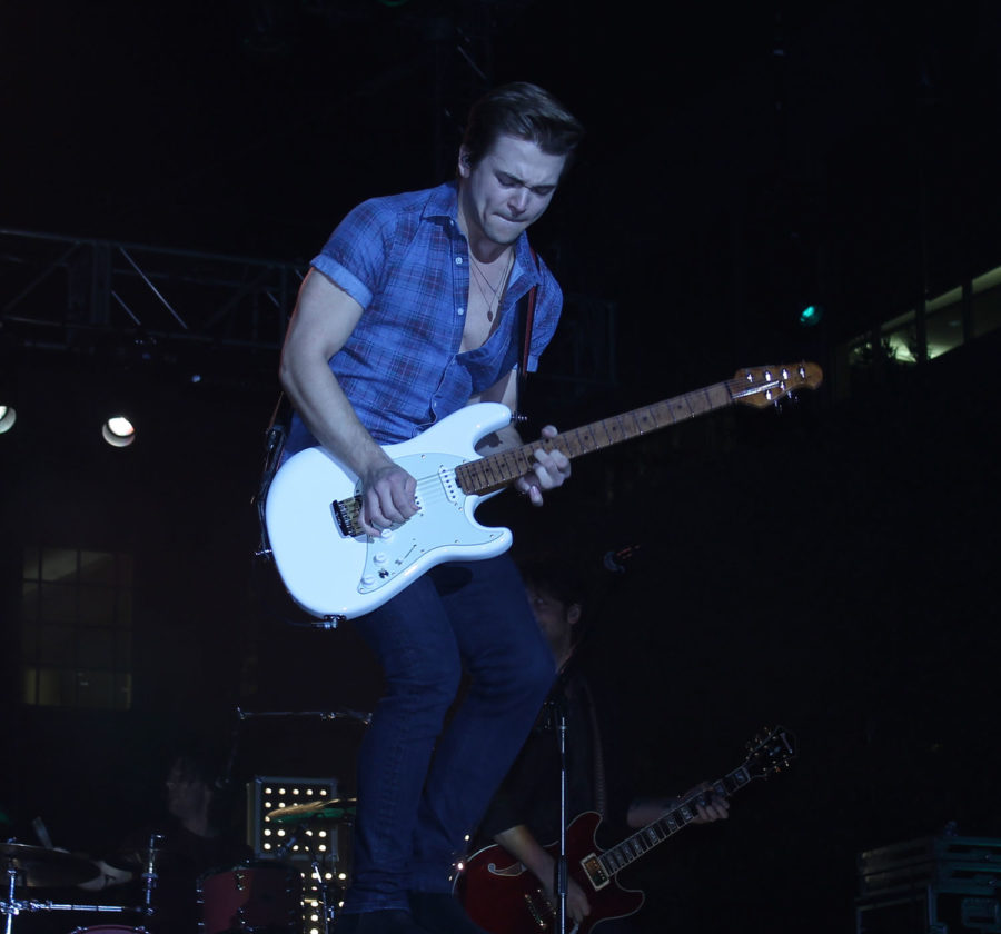 Hunter Hayes performed for a crowd of 5,000 in the campus commons on Oct. 16, 2015. 