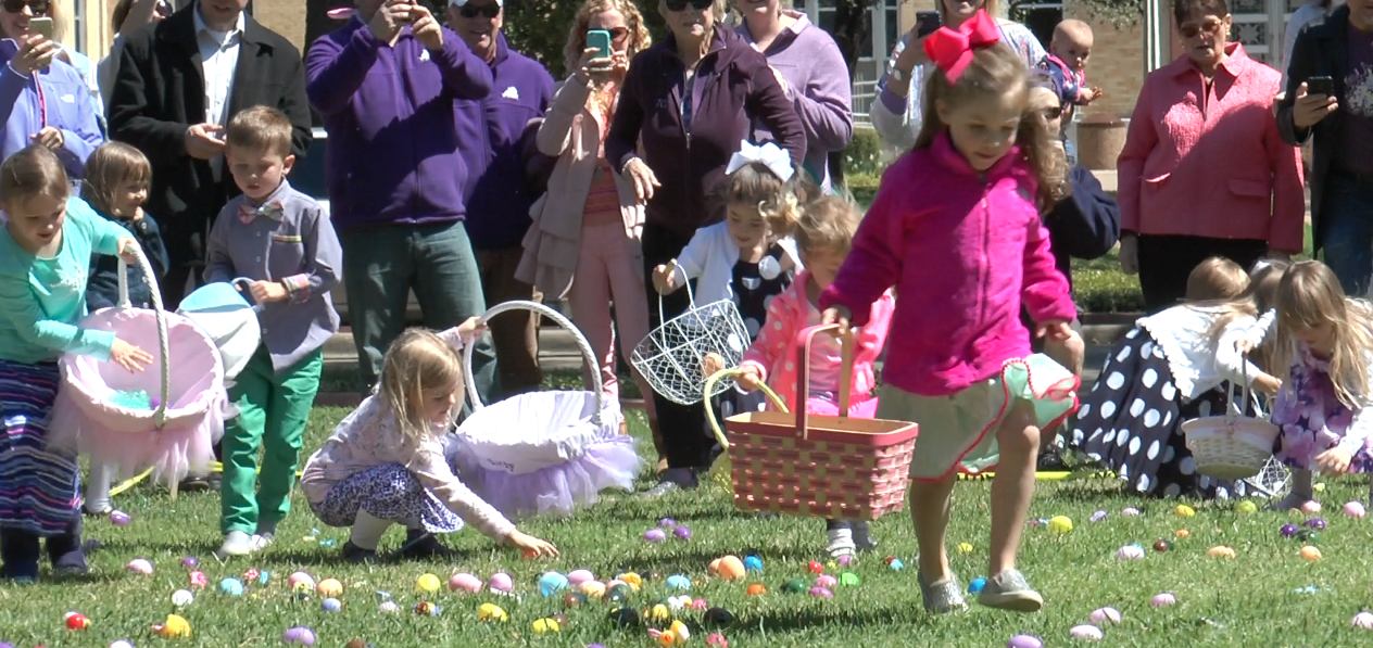 TCU+Alumni+and+their+families+gather+outside+of+Sadler+Hall+Sunday+afternoon+for+the+22nd+annual+Easter+Egg+Hunt+and+family+picnic.+