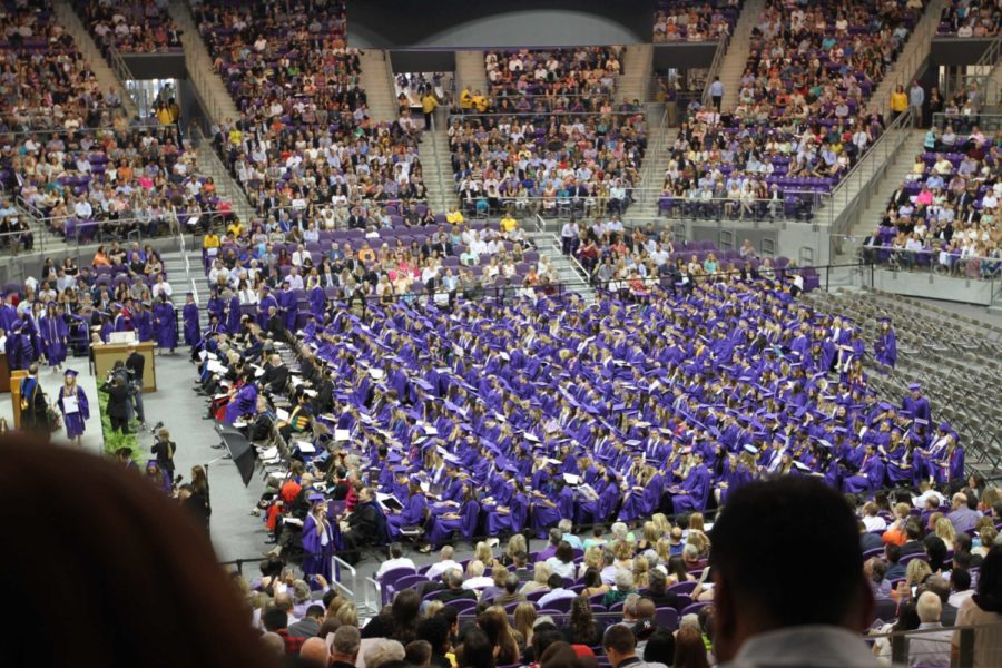 Spring 2016 commencement. (TCU 360 file photo)