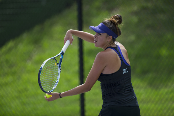 TCU womens tennis drops match against Texas