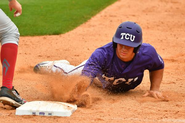Frogs sweep Sooners after double-header