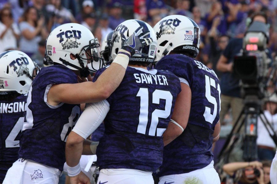 Quarterback+controversy+continues+as+TCU+heads+to+Waco+to+face+Baylor