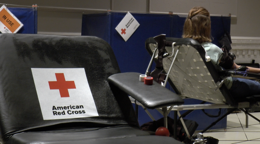 Hurricane Harvey relief inspires students to donate blood