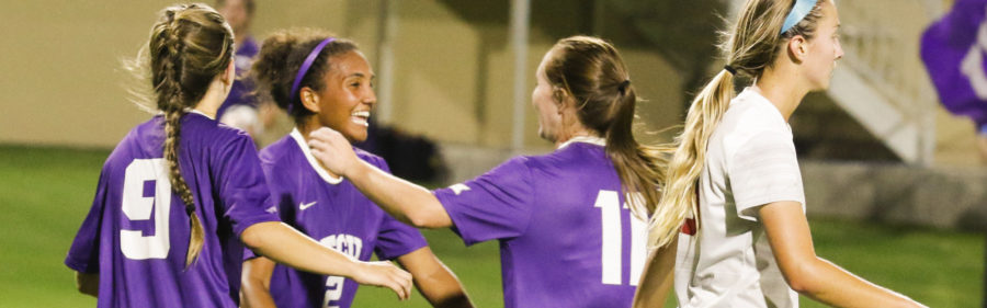 Frogs Oklahoma natives overpower Sooners to win 2-0