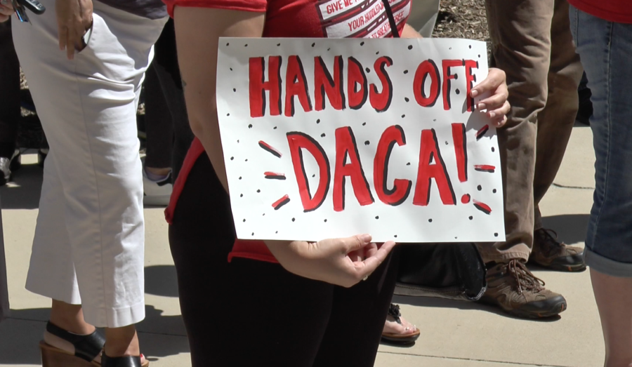 DACA+students+remain+in+limbo