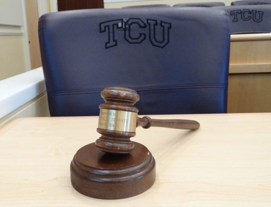 TCU doesnt pay faculty equally across departments