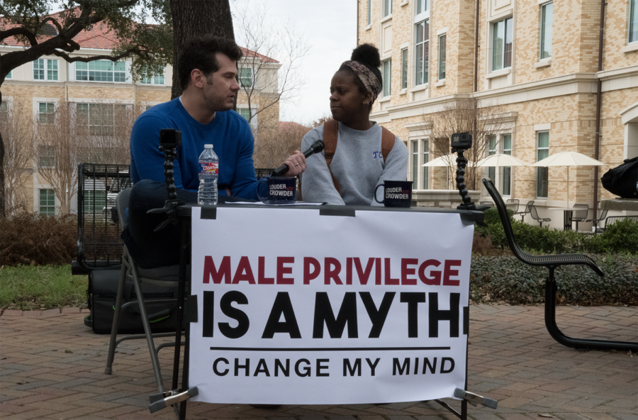 Shanel Alexander and Stephen Crowder talk about whether male privilege exists. (Photo by Shane Battis.)