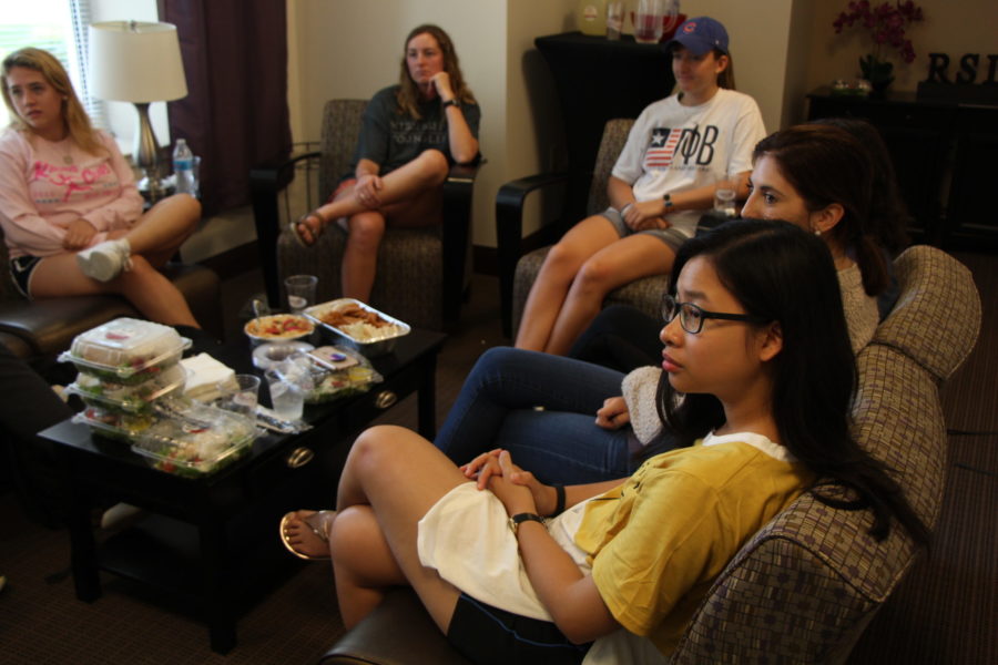 The+Religious+Advisory+Council+meets+a+few+times+each+semester+to+discuss+how+faith+groups+represented+at+TCU+can+function+better+on+campus.+-+Photo+by+Renee+Umsted+