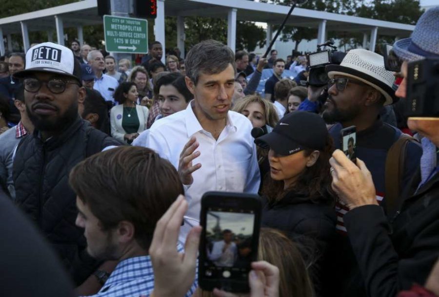 U.S. Senate candidate Beto ORourke greets supporters and early voters outside the Metropolitan Multi-Services Center on West Gray Street Monday, Oct. 22, 2018, in Houston.
Photo by Godofredo A. Vasquez.