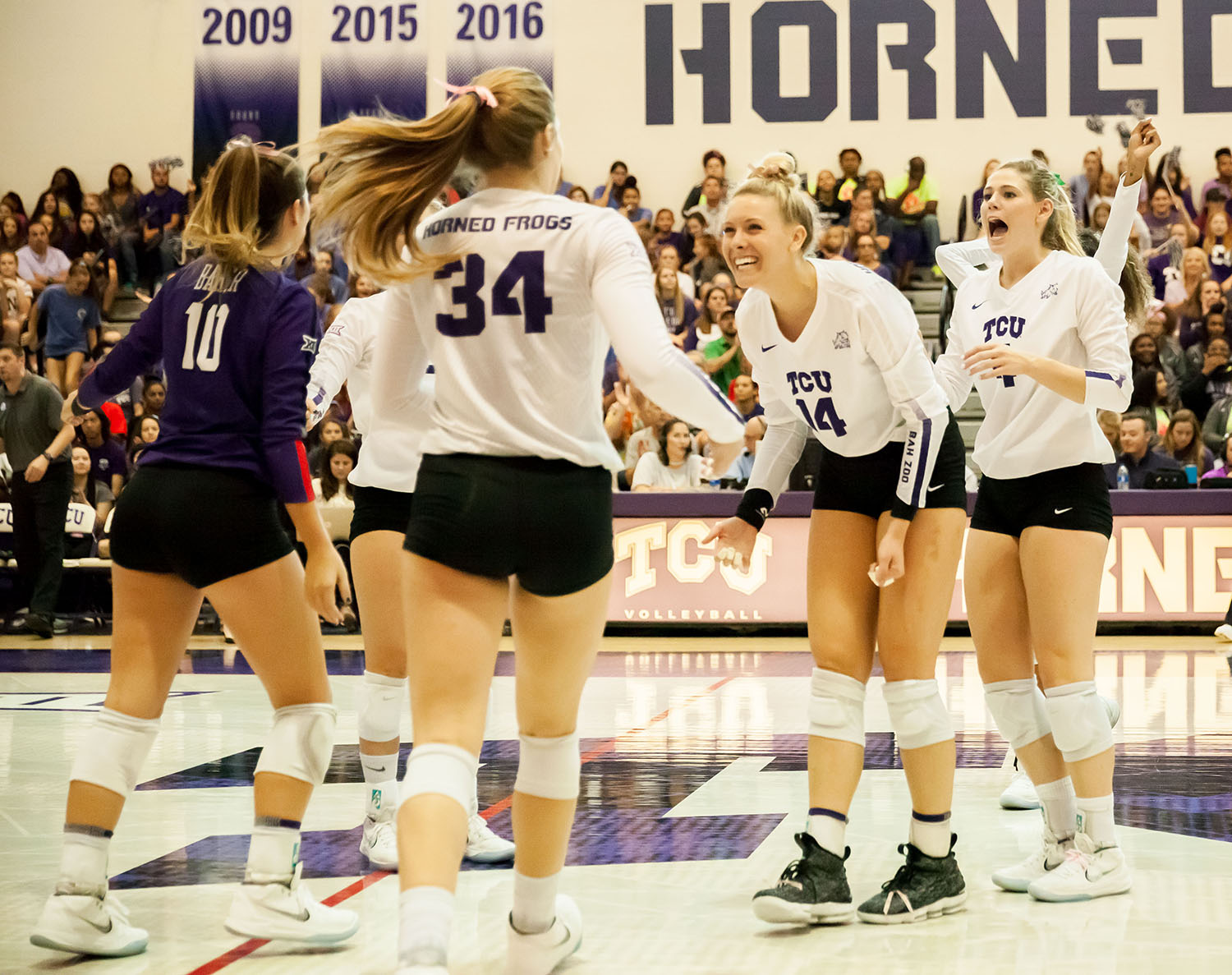 Volleyball gets back on track at home, stops Red Raiders TCU 360