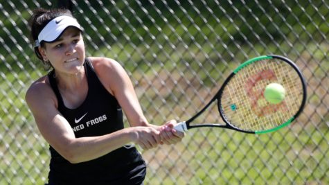 Womens tennis power past Dartmouth