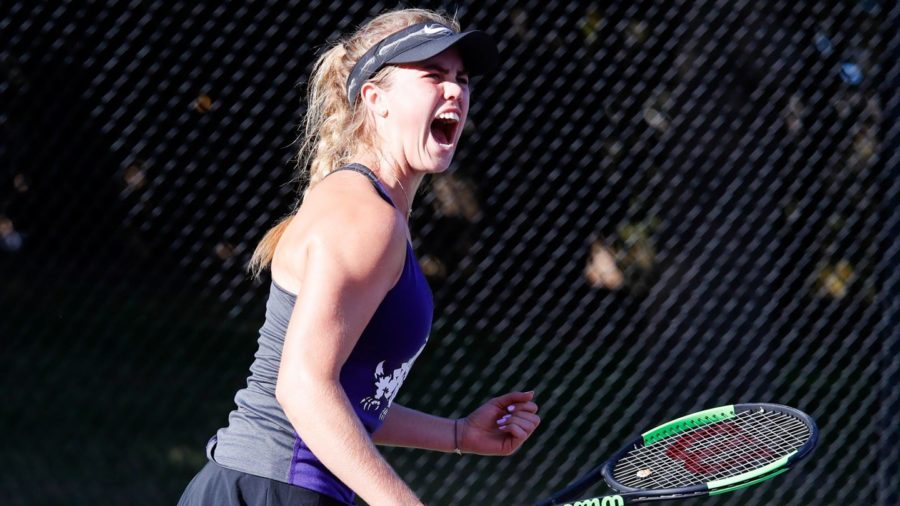 Womens tennis starts off strong in Big 12 play