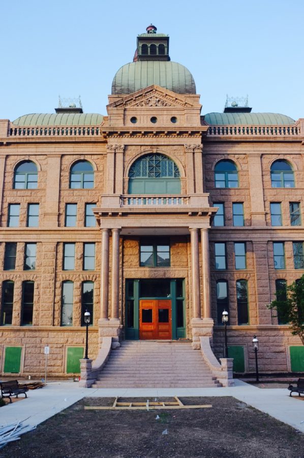 The Tarrant County Courthouse. Photo from Fort Worth Weekly