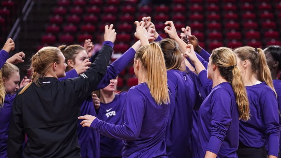 TCU warming up before the match against Iowa State. Photo Courtesy of GoFrogs.com