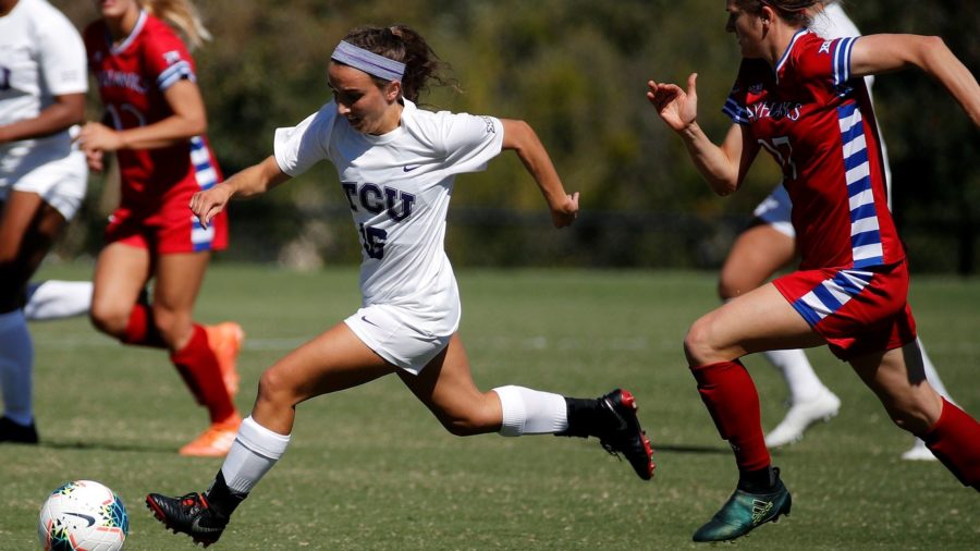 Equalizer in 90th minute helps soccer tie No. 23 Kansas