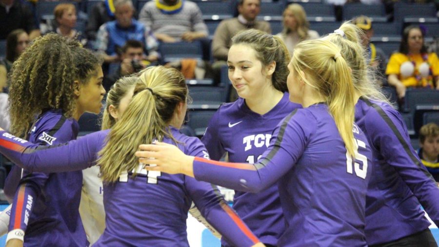 McCall leads charge as volleyball defeats West Virginia