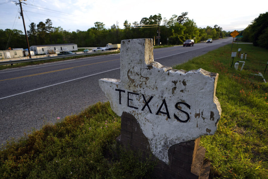A+Texas+welcome+sign+is+shown+Sunday%2C+March+29%2C+2020%2C+in+Deweyville%2C+Texas%2C+near+the+Louisiana+state+border.+Texas+is+ratcheting+up+restrictions+on+neighboring+Louisiana%2C+one+of+the+growing+hot+spots+for+coronavirus+in+the+U.S.+Just+two+days+after+Texas+began+requiring+airline+passengers+from+New+Orleans+to+comply+with+a+two-week+quarantine%2C+Texas+Gov.+Greg+Abbott+said+state+troopers+will+now+also+patrol+highway+entry+points+at+the+Louisiana+border.+%28AP+Photo%2FDavid+J.+Phillip%29
