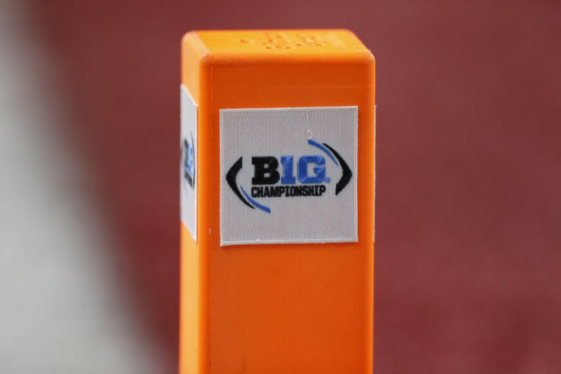 INDIANAPOLIS, IN - DECEMBER 07: The B1G Championship Logo on the goal line pylon during the Big 10 Conference Championship game between the Wisconsin Badgers and Ohio State Buckeyes on December 7, 2019, at Lucas Oil Stadium in Indianapolis, IN.(Photo by Jeffrey Brown/Icon Sportswire via Getty Images)