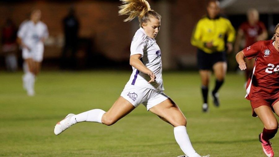 Grace Collins scored the game-winning goal to lead the Horned Frogs to a 1-0 win. (Photo Courtesy of GoFrogs.com)