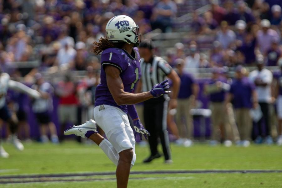TCU receiver Quentin Johnston scans the air for a pass from quarterback Max Duggan against California on Sept. 11, 2021. (Esau Rodriguez/Staff Photographer)