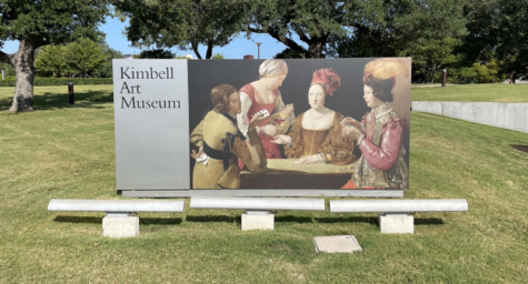 The signage outside the Kimbell Museum facing University Avenue. Photo by Izzy Acheson.