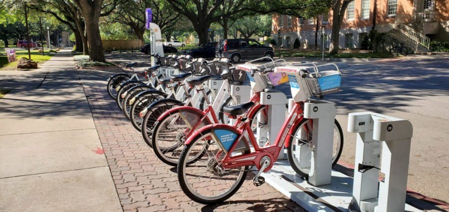 The+bike+sharing+kiosk+on+the+north+side+of+the+Mary+Couts+Burnett+Library+is+one+of+two+stations+that+was+added+to+campus+in+June.+%28Camilla+Price%2FCopy+Desk+Chief%29