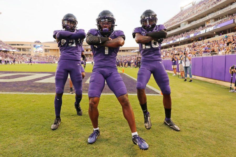 TCU+cornerback+TreVius+Hodges-Tomlinson+%281%29+celebrates+with+his+teammates+after+his+interception+during+TCUs+45-3+win+over+Duquesne+on+Sept.+4%2C+2021.+%28Photo+courtesy+of+gofrogs.com%29