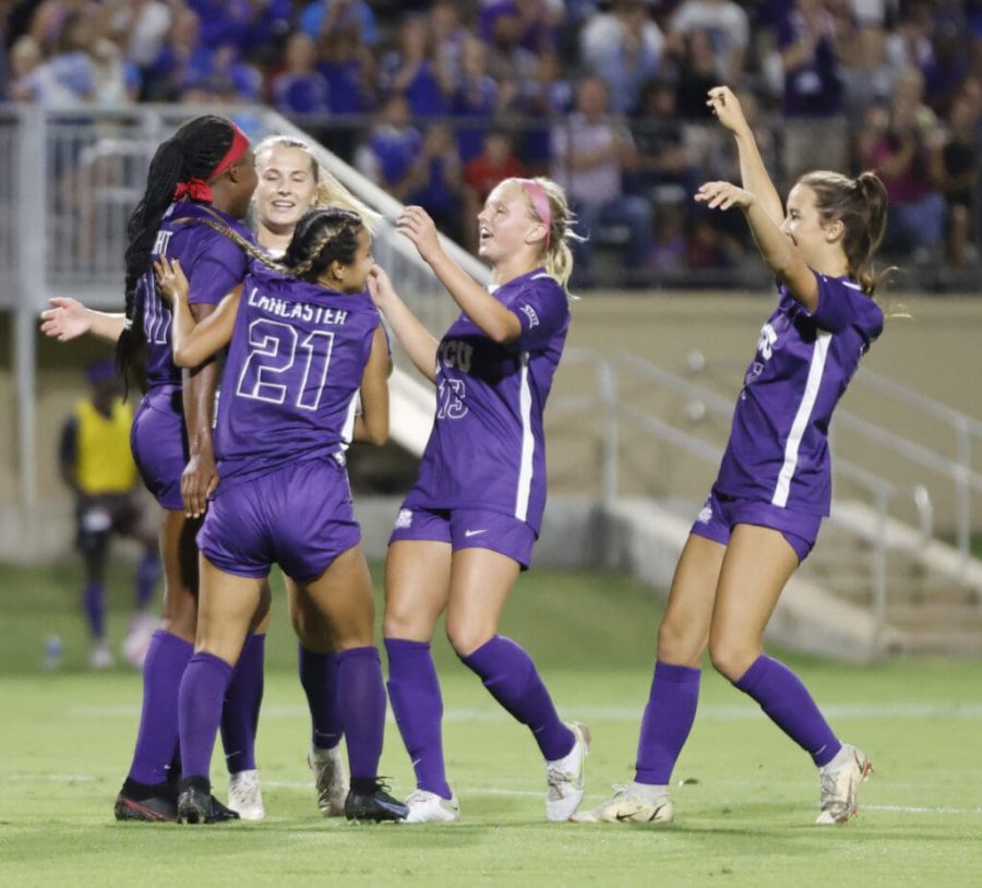 The Horned Frog winning streak continues. (Photo courtesy: TCU Soccer Twitter)