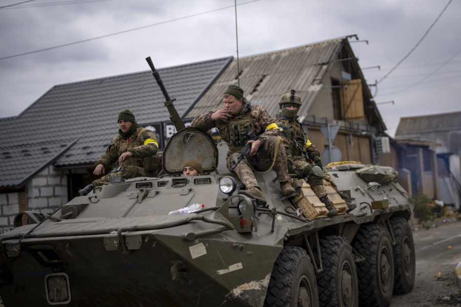 Ukrainian+soldiers+drive+on+an+armored+military+vehicle+in+the+outskirts+of+Kyiv%2C+Ukraine%2C+Saturday%2C+March+5%2C+2022.+%28AP+Photo%2FEmilio+Morenatti%29