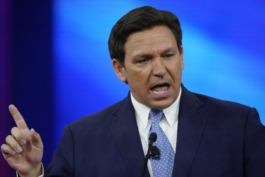 FILE+-+Florida+Gov.+Ron+DeSantis+speaks+at+the+Conservative+Political+Action+Conference+%28CPAC%29%2C+Feb.+24%2C+2022%2C+in+Orlando%2C+Fla.+Gov.+DeSantis+is+jumping+into+the+conversation+about+a+transgender+swimmer+who+won+a+collegiate+title+by+declaring+the+runner+up+as+the+real+winner.+DeSantis+signed+a+proclamation+declaring+Florida-born+Emma+Weyant+as+the+winner+of+the+women%E2%80%99s+500-yard+freestyle+at+the+NCAA+women%E2%80%99s+tournament%2C+rather+than+transgender+athlete+Lia+Thomas.+%28AP+Photo%2FJohn+Raoux%2C+file%29