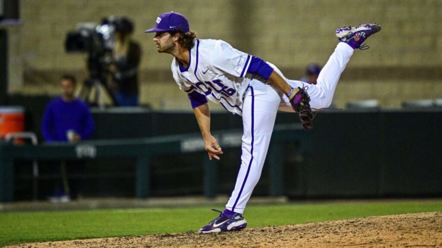 TCU+relief+pitcher+Luke+Savage+tossed+two+scoreless+innings+in+a+3-2+loss+to+West+Virginia+on+April+1%2C+2022.+%28Photo+courtesy+of+gofrogs.com%29