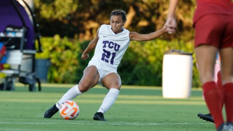Camryn Lancaster, TCU sophomore forward, sends the ball down the field. (Photo courtesy of gofrogs.com)