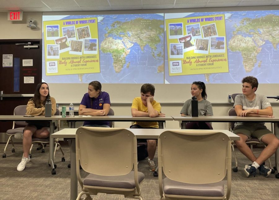 Student panelists share student abroad experiences (Sara Honda/Staff Writer)