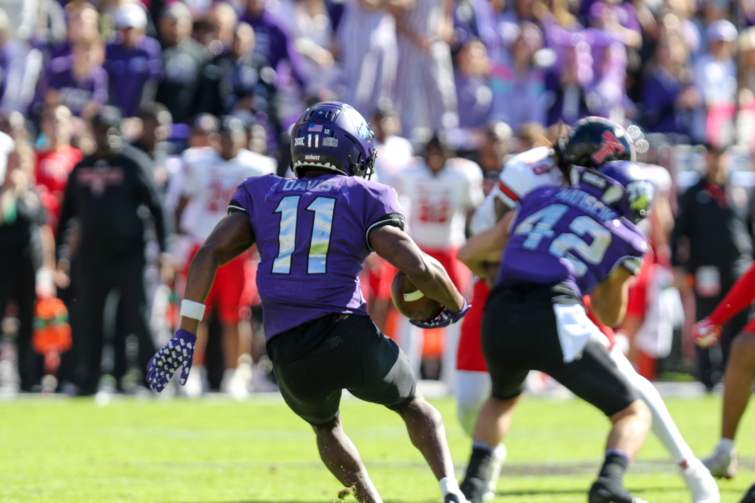 The Frogs Keeps Rolling: No. 7 TCU Football Remains Undefeated, Take ...