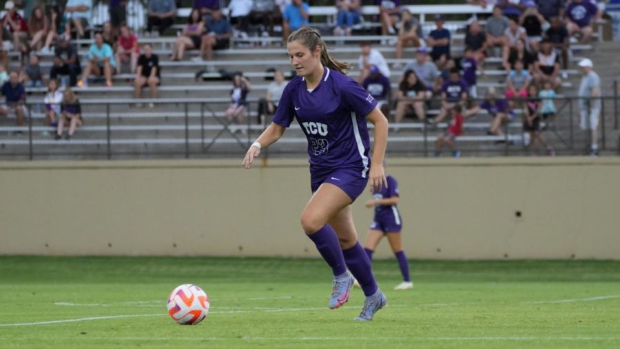 Grace+Coppinger+in+action+vs+Texas+Tech+at+the+Garvey-Rosenthal+Soccer+Complex+in+Fort+Worth%2C+Texas+on+October+27%2C+2022+%28Photo+courtesy+of+gofrogs.com%29.