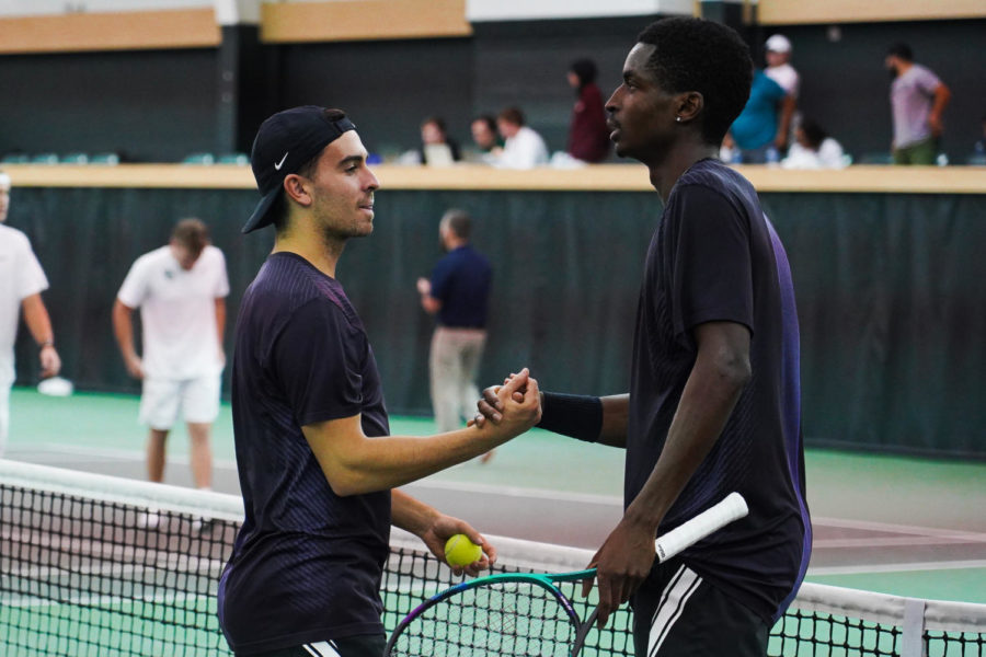 Pedro+Vives+and+Luc+Bomba++congratulate+each+other+on+the+Hawkins+Indoor+Tennis+Center+courts+Feb.+8%2C+2022.+%28Photo+courtesy+of+GoFrogs.com%29