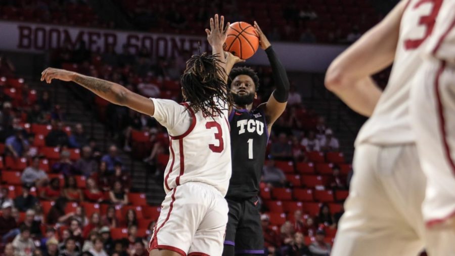 TCU guard Mike Miles Jr. shoots a jumper vs Oklahoma on March 4, 2023. (Photo courtesy of GoFrogs.com)