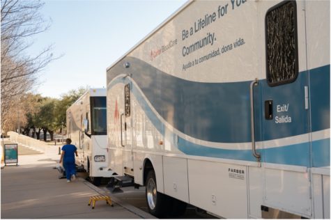 Carter BloodCare mobile units park in front of the BLUU on Stadium Drive for the TCU blood drives.