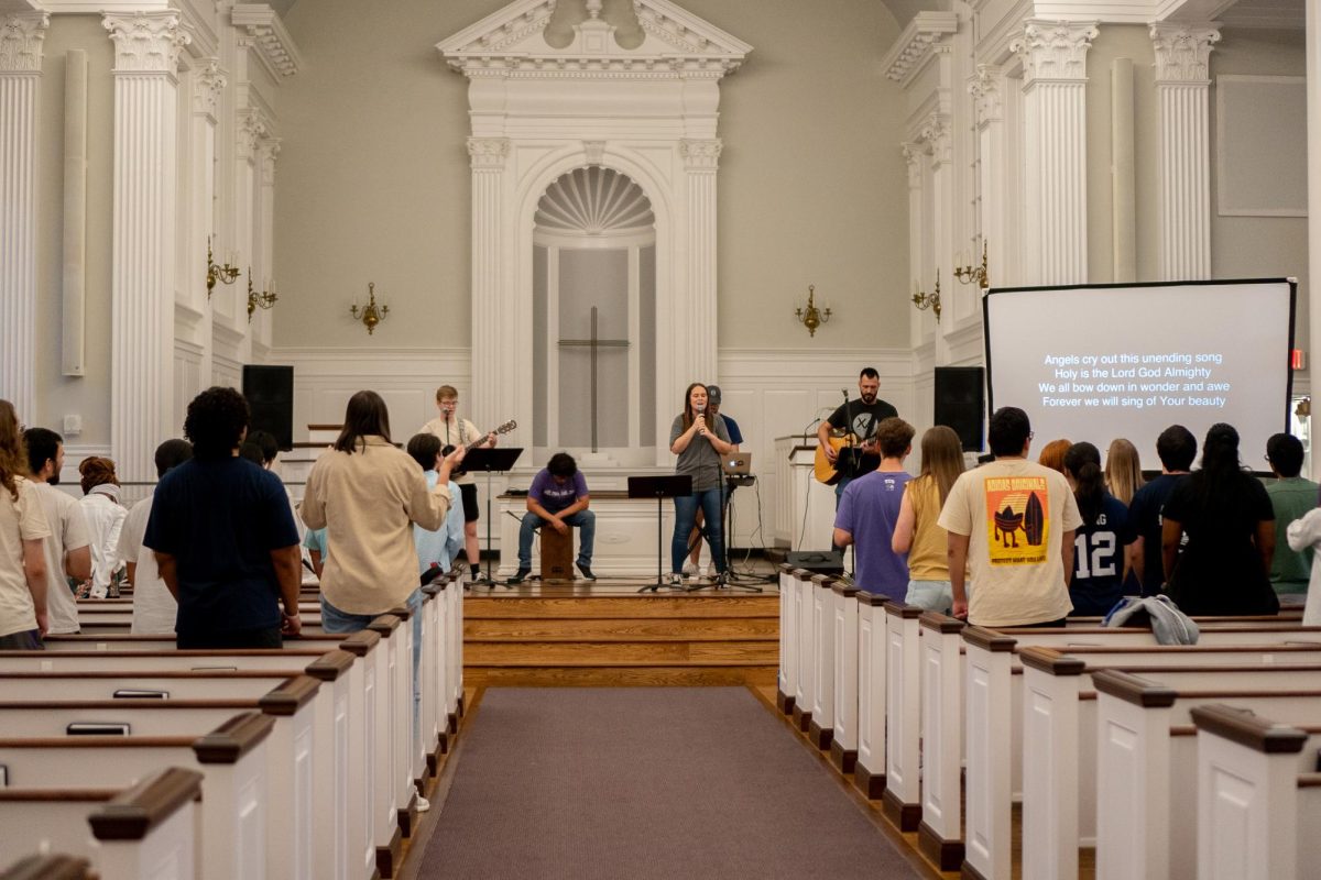Students participating in the Monday night worship service in Robert Carr Chapel on TCU campus. (Photo courtesy of: Andrew Youngblood)