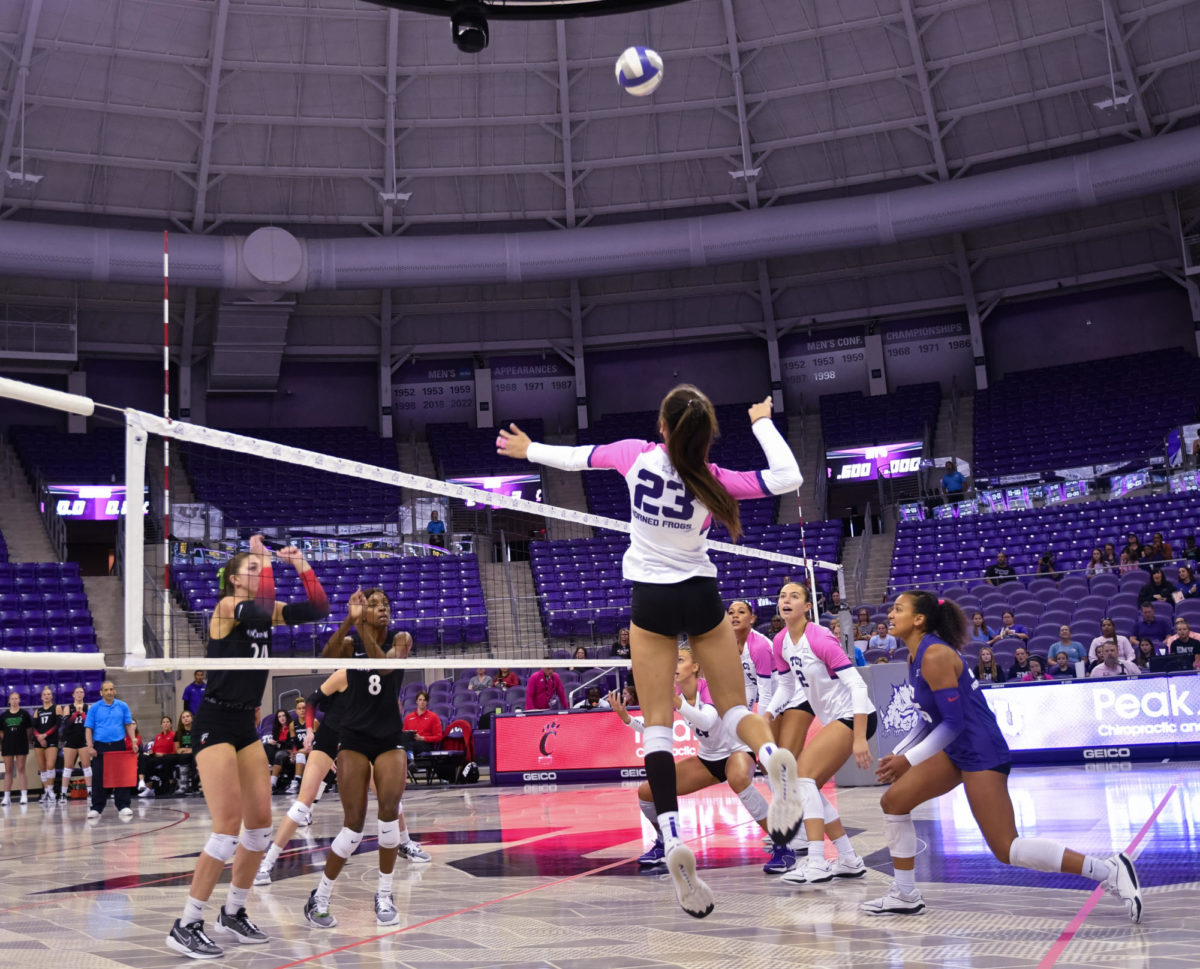 Outside Hitter Melanie Parra going up for a kill in game one of the series against the Cincinnati Bearcats on Thursday, Oct. 6.