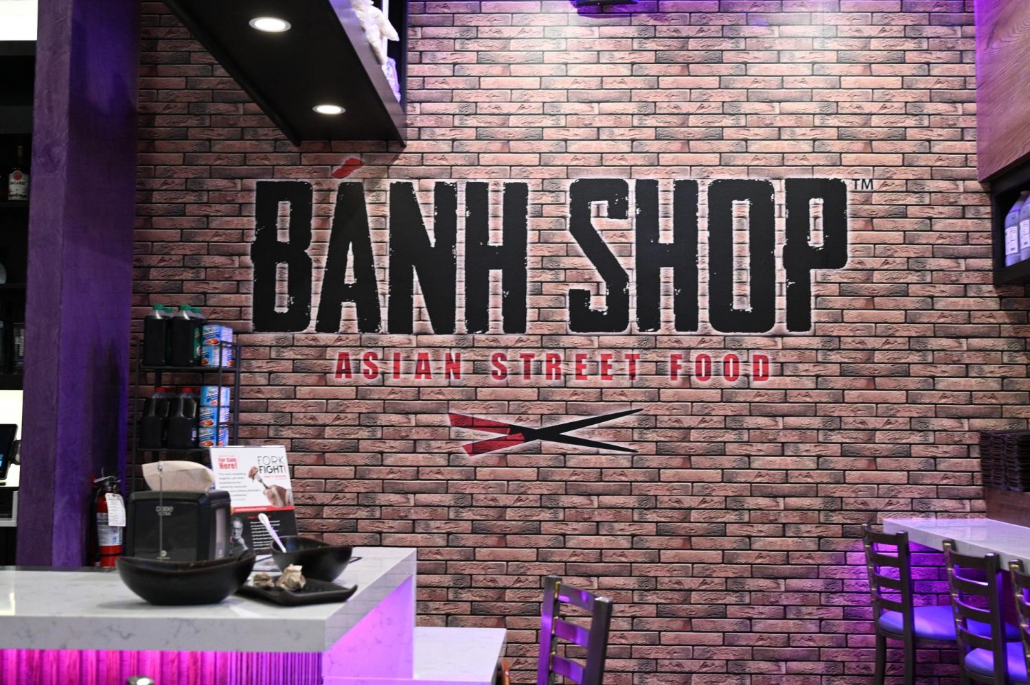 Banh Shop features the famous Vietnamese Banh Mi, wok bowls, Asian-style soups and salads. (Cecilia Le/Staff Writer)