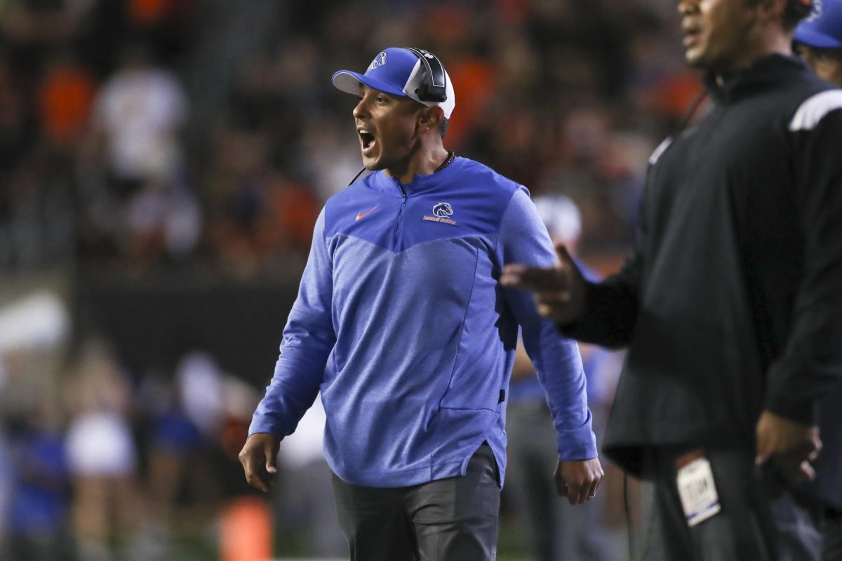 Boise+State+head+coach+Andy+Avalos+calls+out+to+players+during+the+second+half+of+an+NCAA+college+football+game+against+Oregon+State+Saturday%2C+Sept.+3%2C+2022%2C+in+Corvallis%2C+Ore.+Oregon+State+won+34-17.+%28AP+Photo%2FAmanda+Loman%29