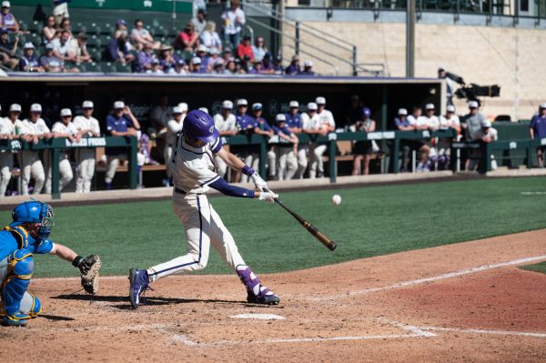 The Frogs pulled off their second sweep of the season, this time against the UCLA Bruins. The Frogs outscored the Bruins 23-9 across the series. (TCU360/Steven Magallon)