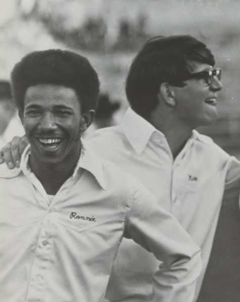 Ron Hurdle (left) with cheerleader fellows. (Courtesy of the Horned Frog yearbook 1971)