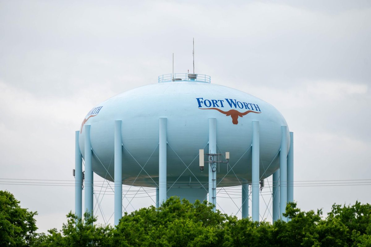 Fort Worth water tower.