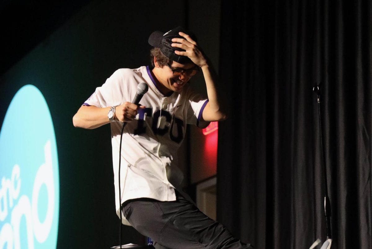 Comedian Marcello Hernandez dancing on stage on  Friday, Sept. 6, 2024. (Photo/ theEnd)