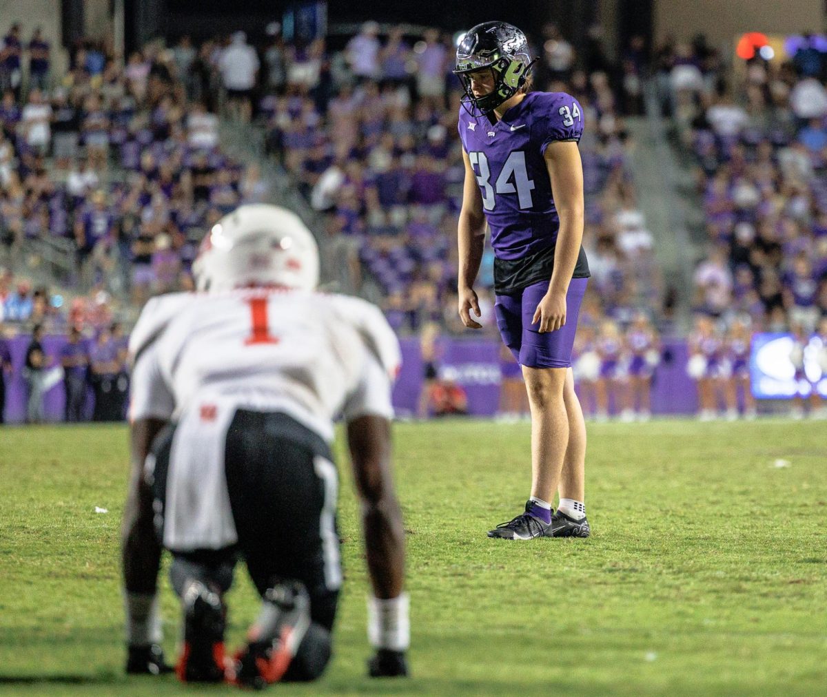 TCU kicker Kyle Lemmerman lines up for the extra point attempt at Amon G. Carter Stadium in Fort Worth, Texas on October 4th, 2024. The TCU Horned Frogs fell to the Houston Cougars 19-31 (TCU360/Tyler Chan)