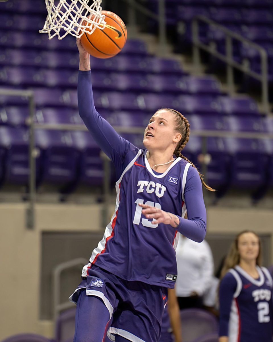 Sedona Prince performs a layup at Schollmaier Live, Oct. 25, 2024.